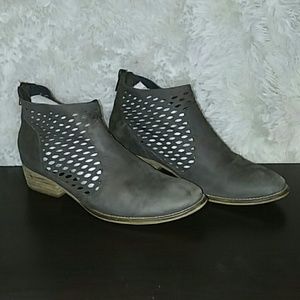 Seyschells grey bootie
